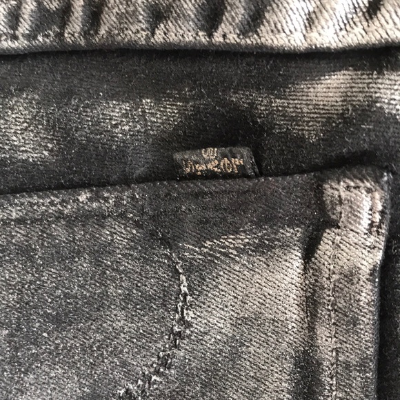 Levi Jeans - Picture 4 of 5